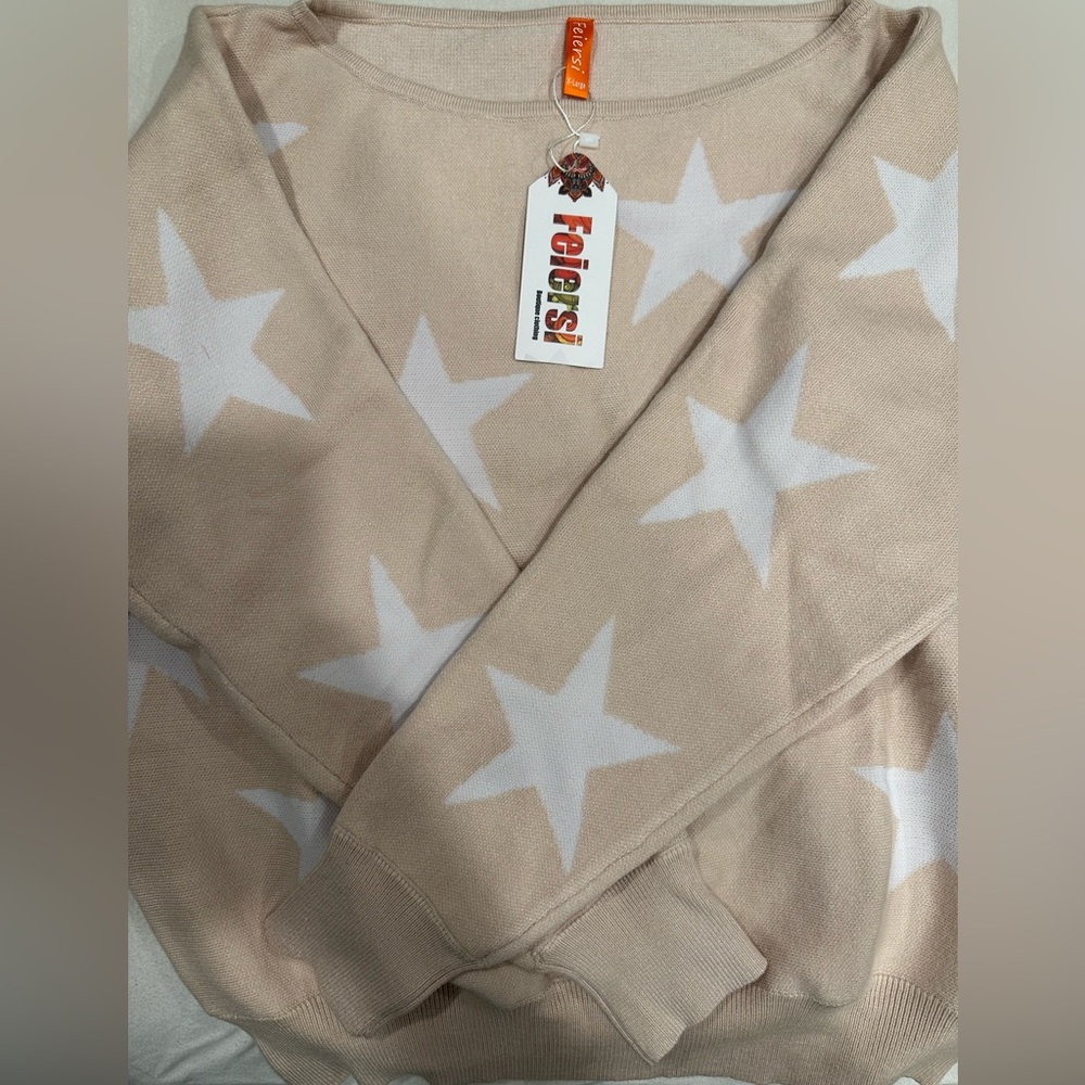 Star pattern pullover sweater size XL